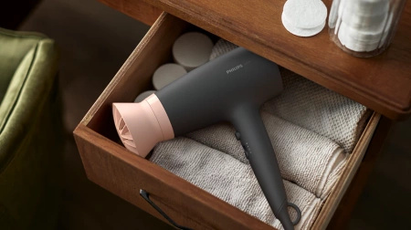 Suszarka do włosów Philips BHD350/10